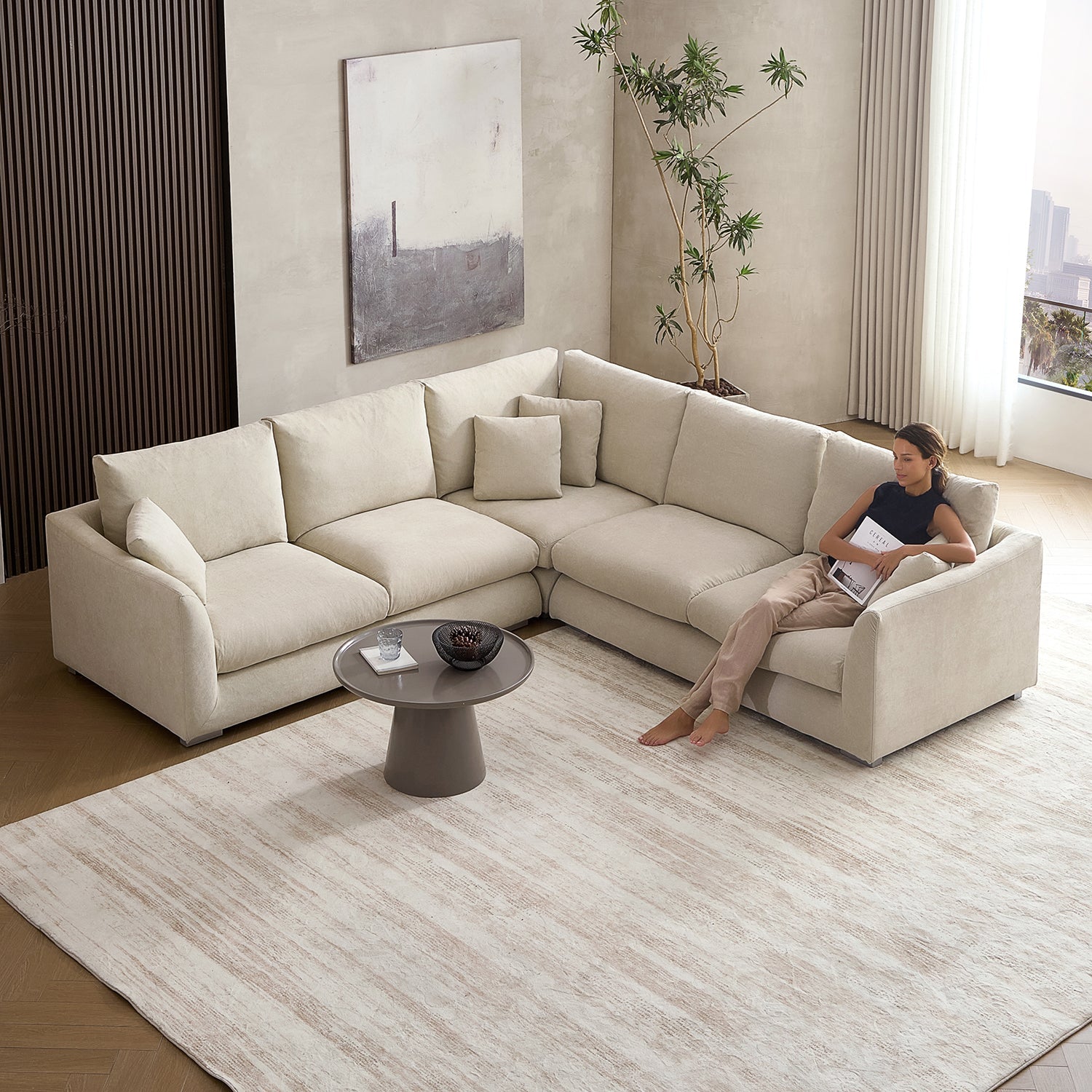 Feathers L Sectional