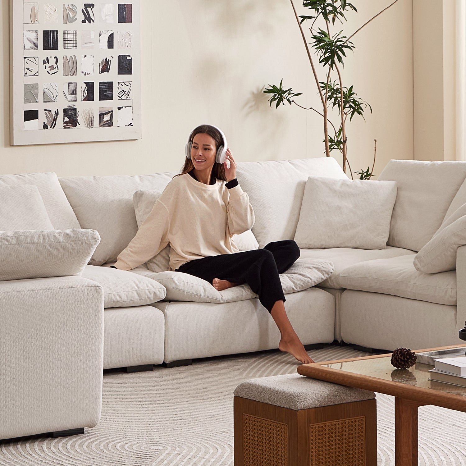 Malibu Cloud U Closed Sectional