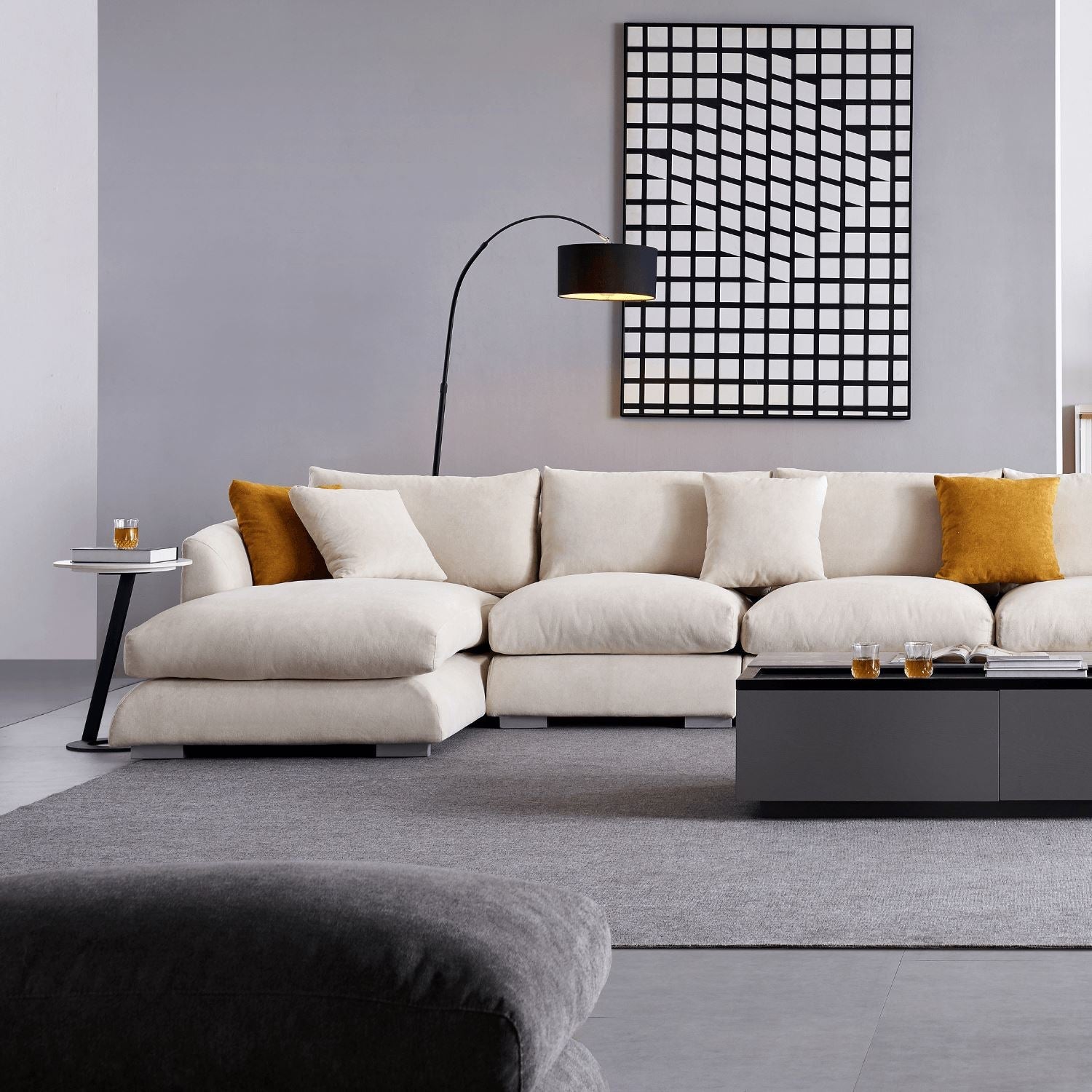 Feathers U-Sectional - Valyou 