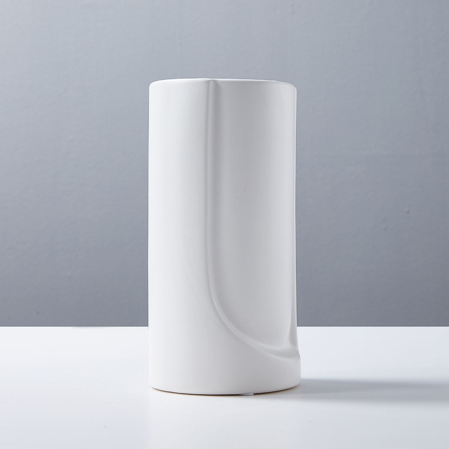 Astrix Vases Accessory Valyōu Furniture 