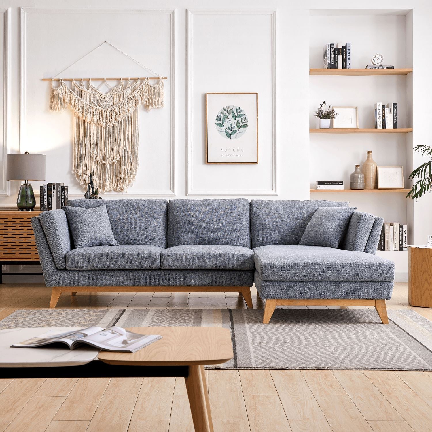 ValMinimal Sectional