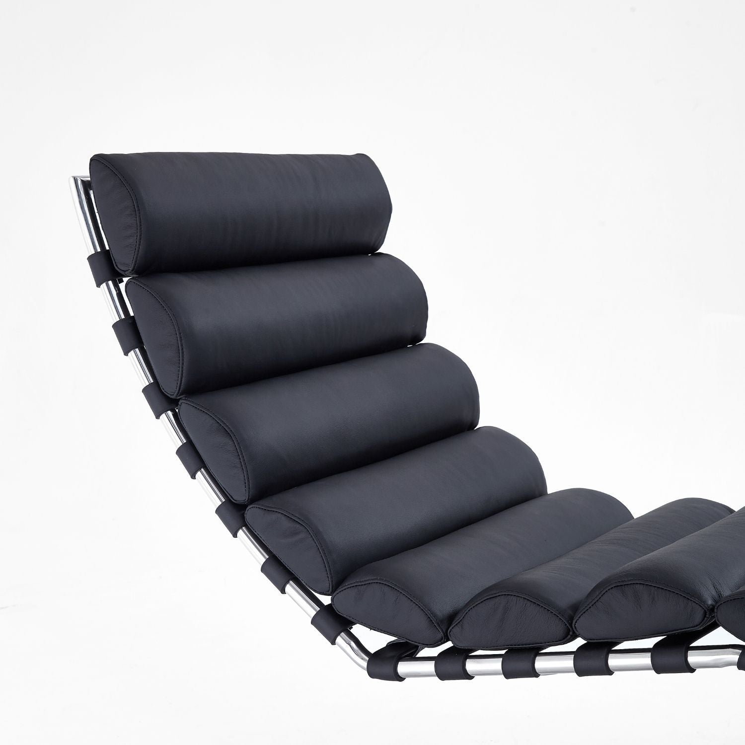 Edward Lounge Chair - Valyou 