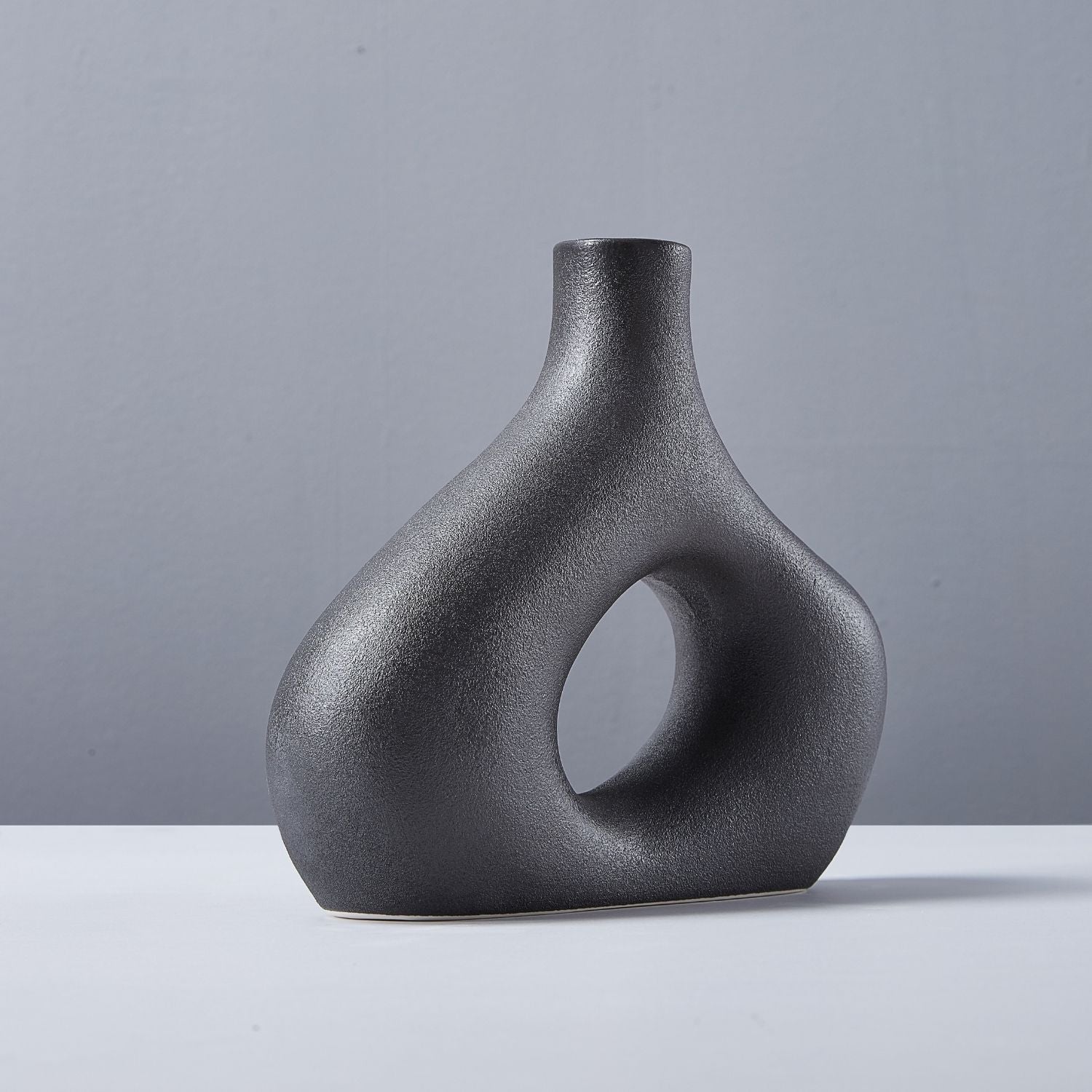 Karma Vase Accessory Valyōu Furniture 