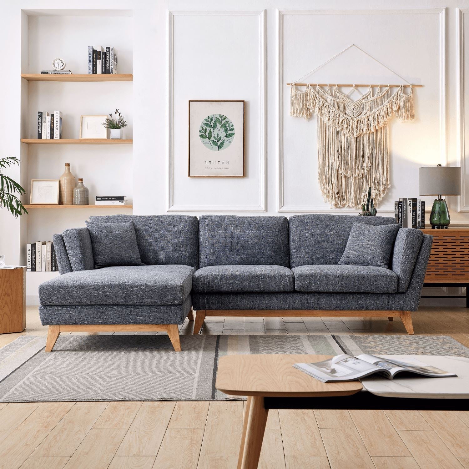 ValMinimal Sectional