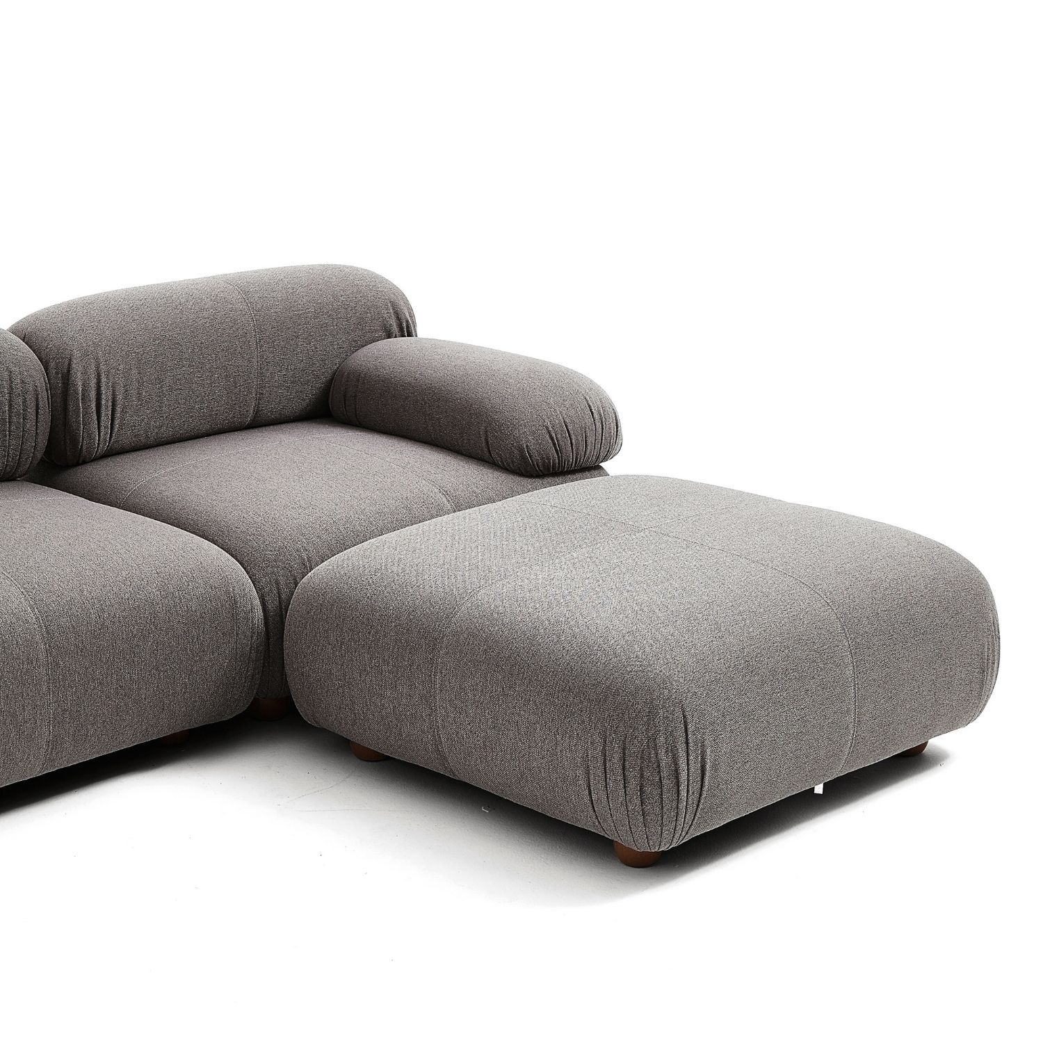 Pebbles Sofa + Ottoman Sofa Milozze 