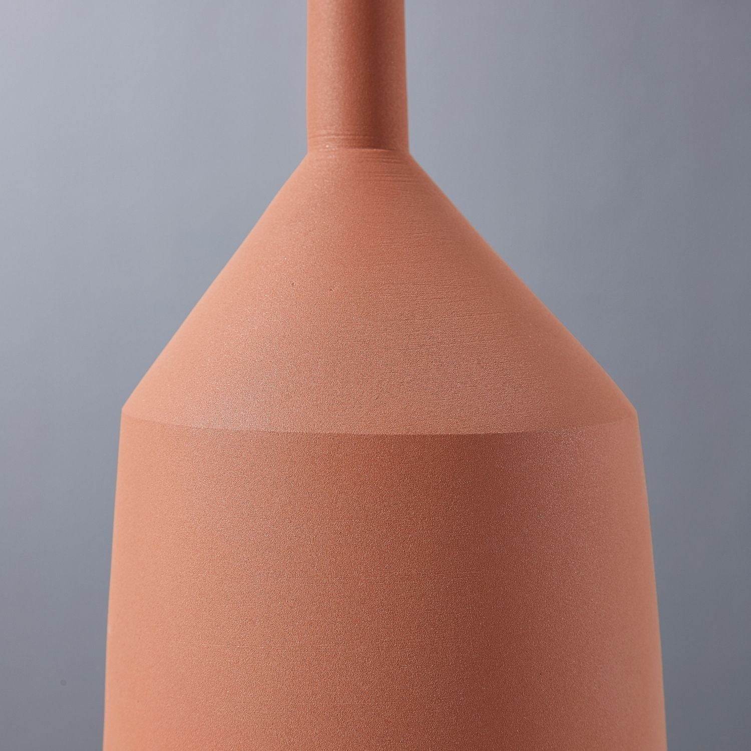 Mina Vase Accessory Valyōu Furniture 