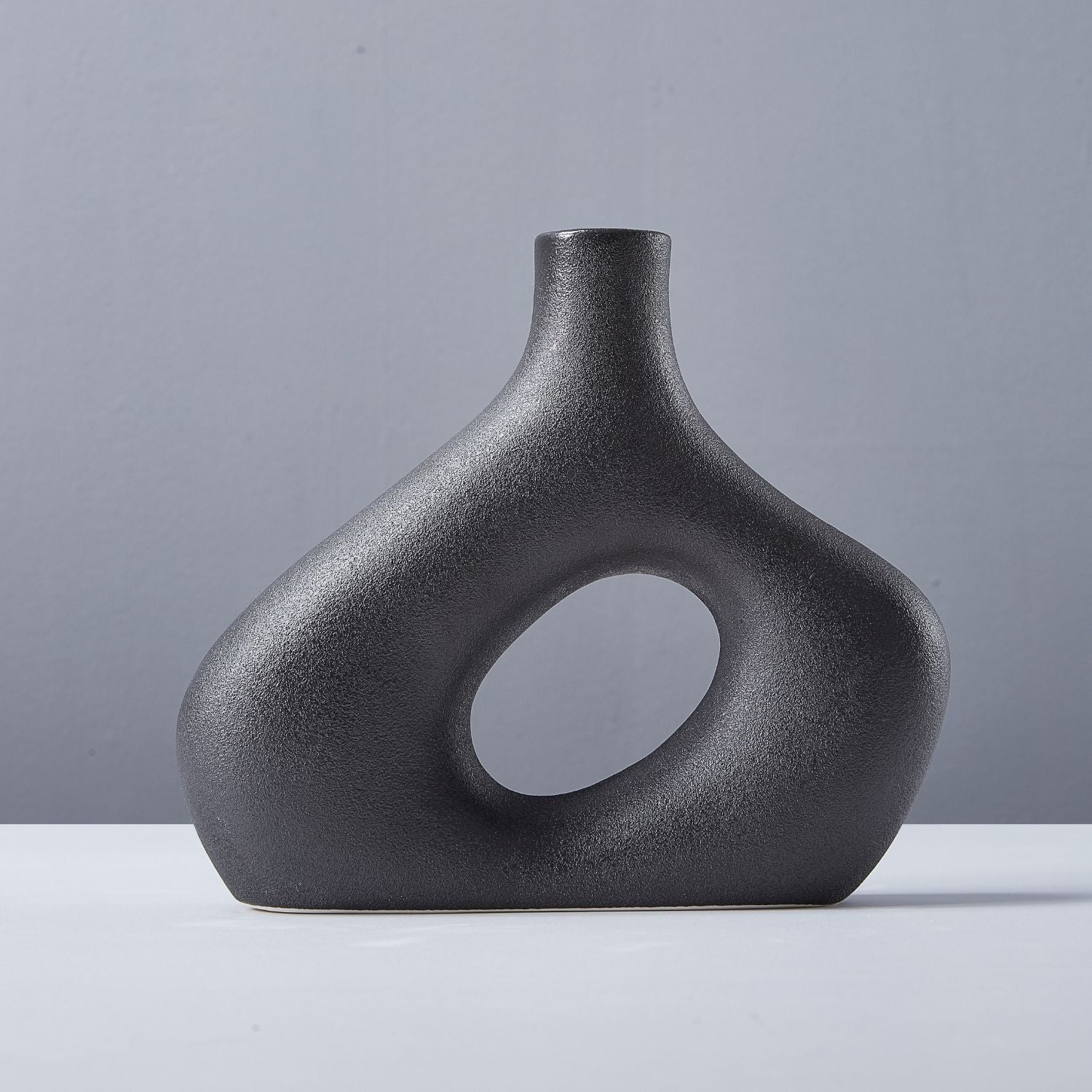 Karma Vase Accessory Valyōu Furniture 