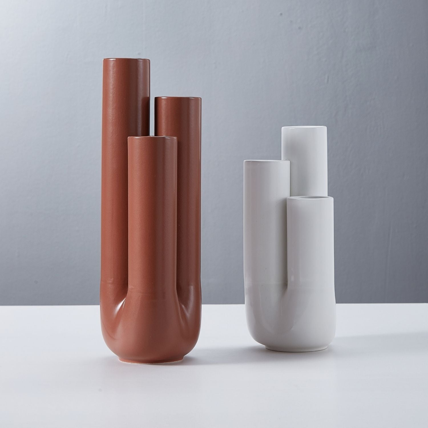 Zev Vase Accessory Valyōu Furniture 