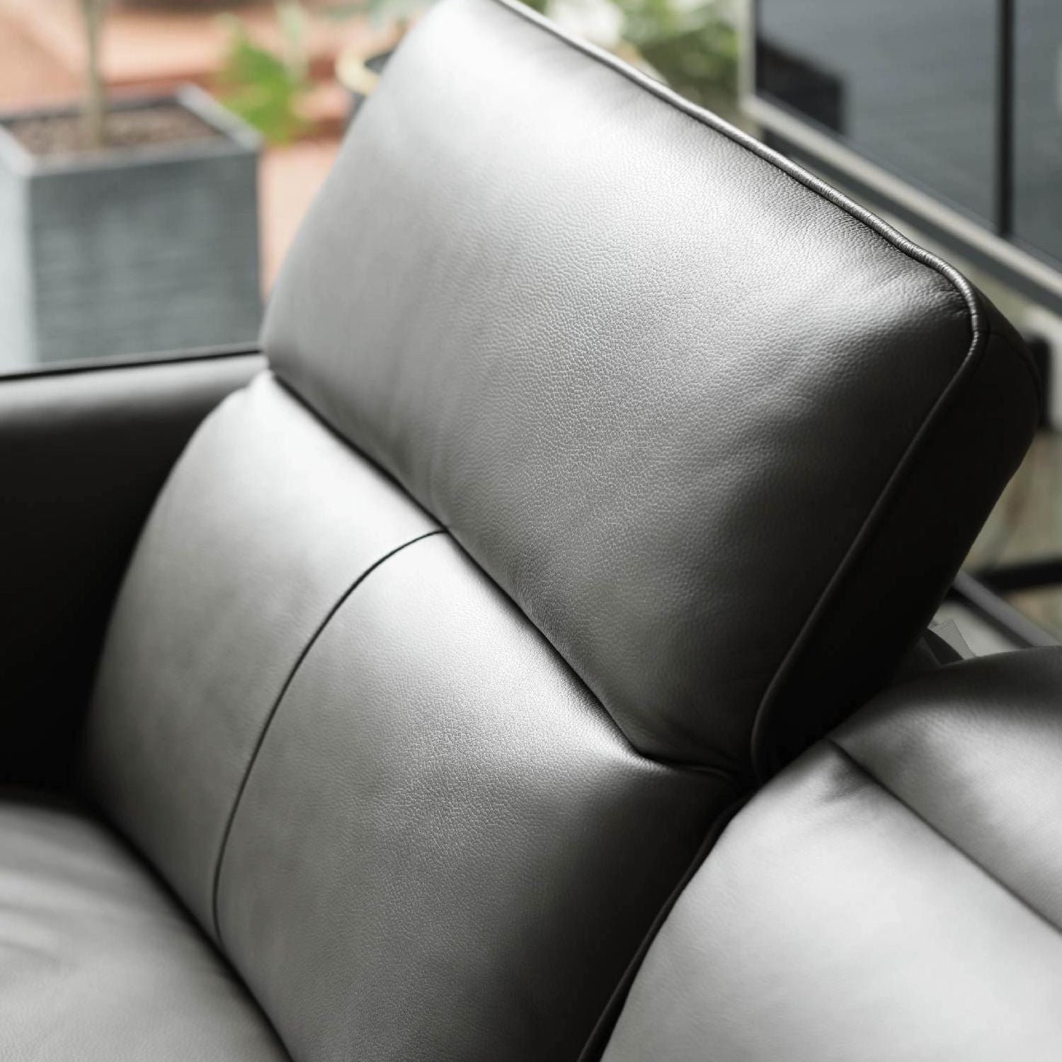 Milano Recliner Sofa, Sofa, Valyōu Furniture | Valyou Furniture 