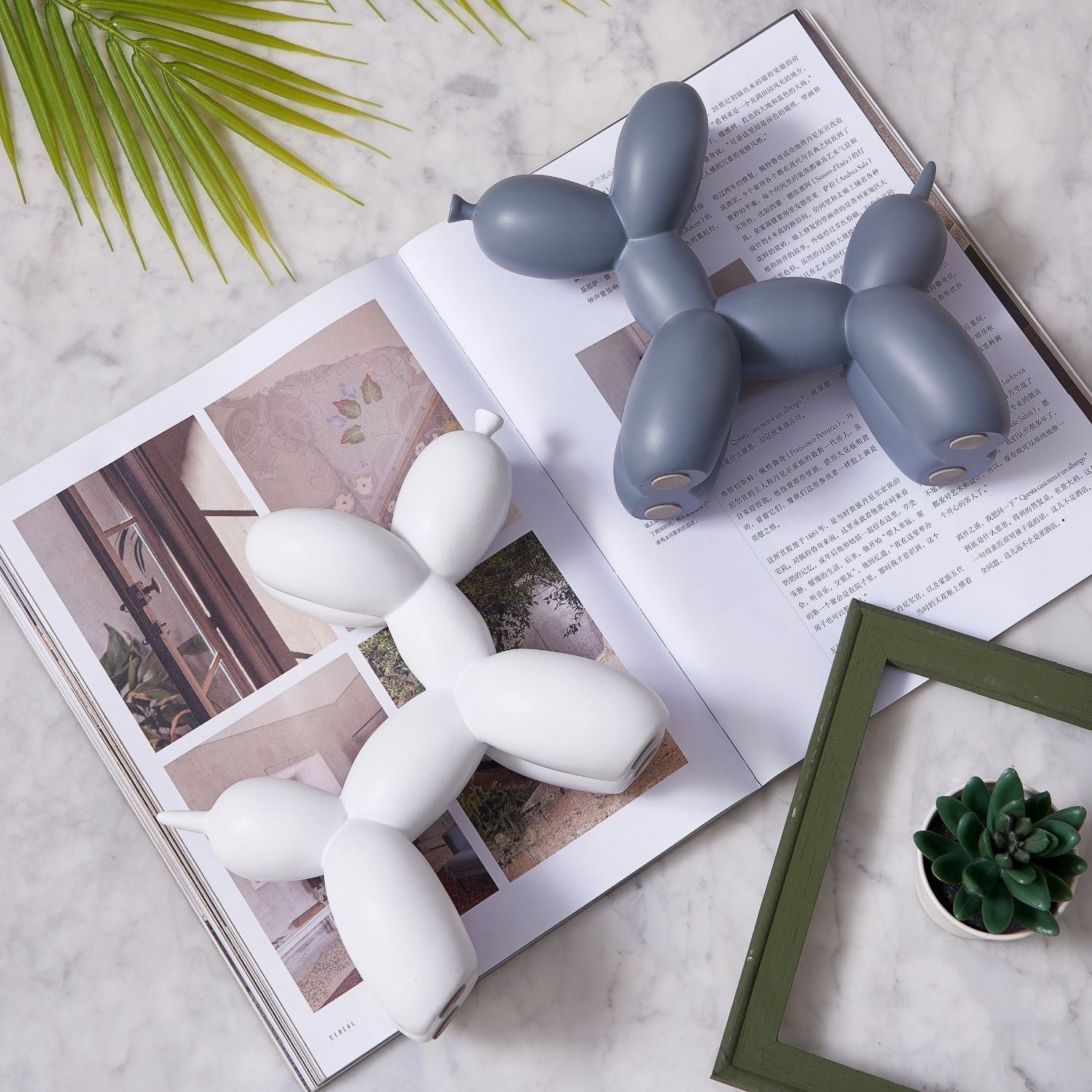 Balloon Dog Accessory Valyōu Furniture 