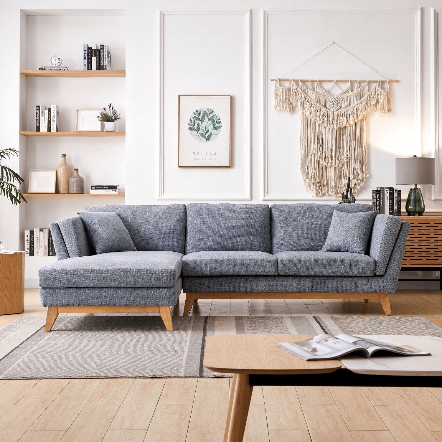 ValMinimal Sectional