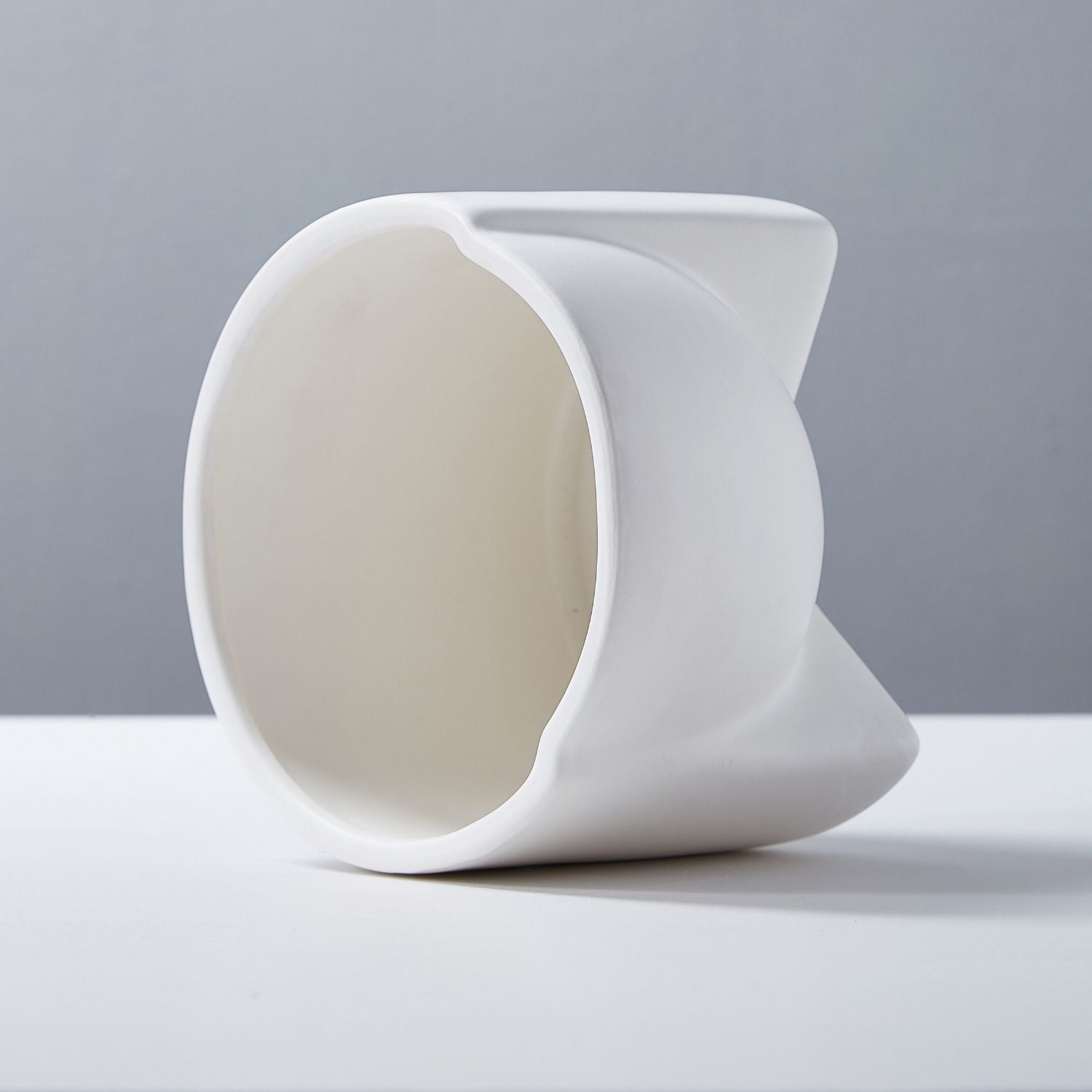 Astrix Vases Accessory Valyōu Furniture 